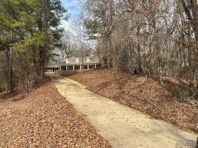 65 Jasmine Forest, Wetumpka, AL 36092