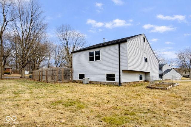 2622 Bridle, Anderson, IN 46012