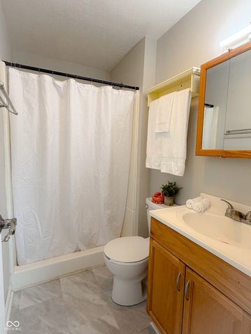 2622 Bridle, Anderson, IN 46012