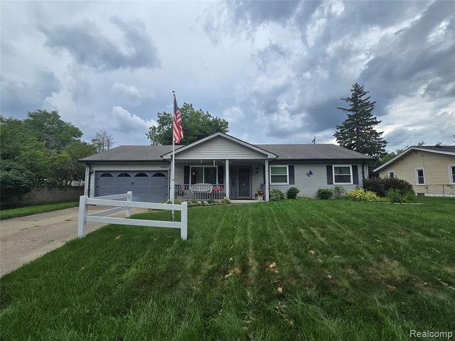 21411 Jefferson Street, Farmington, MI 48336