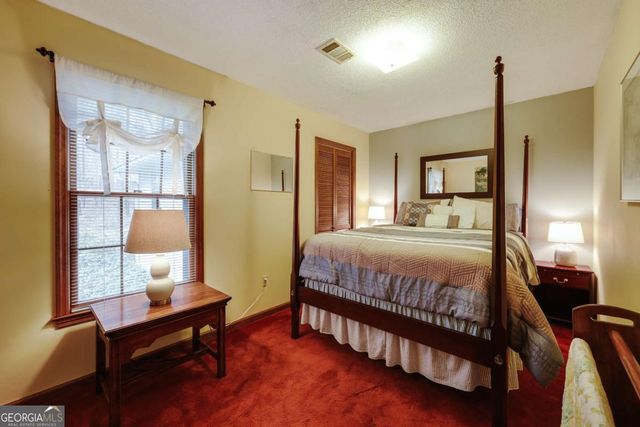 1611 Crystal Hills Drive, Athens, GA 30606