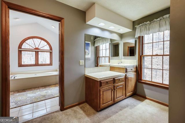 1611 Crystal Hills Drive, Athens, GA 30606