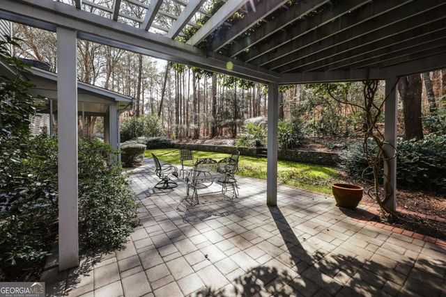 1611 Crystal Hills Drive, Athens, GA 30606