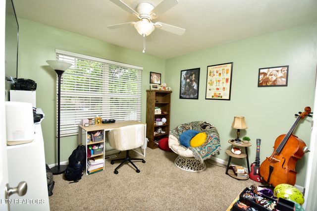 812 Blue Spruce Way, Knoxville, TN 37912