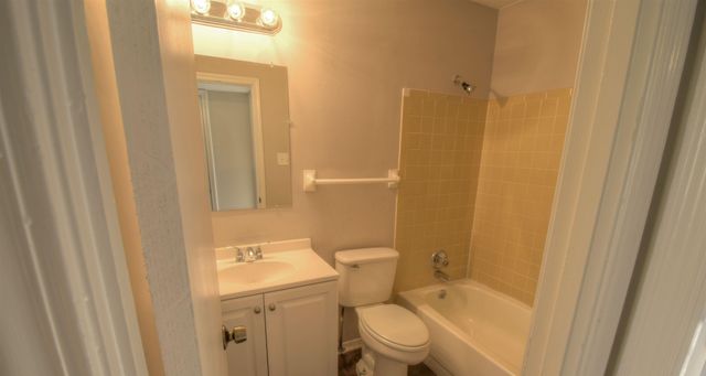 4957 SHELTER CV, Memphis, TN 38118