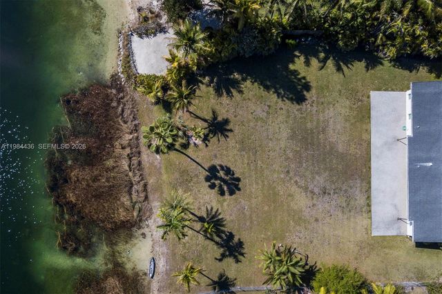 11807 SW 112th Ave, Miami, FL 33176