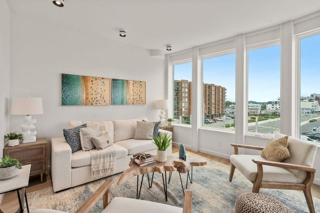 120 Nantasket PH5, Hull, MA 02045