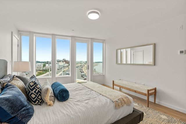 120 Nantasket PH5, Hull, MA 02045