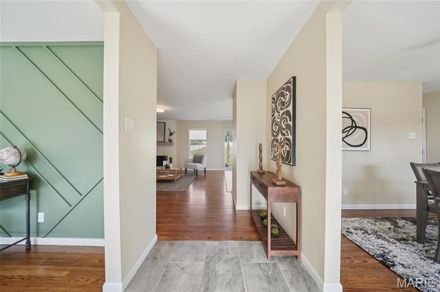 12381 Merrick Drive, St Louis, MO 63146