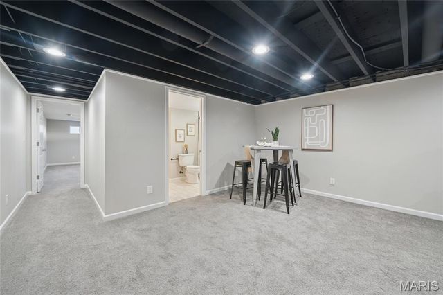 12381 Merrick Drive, St Louis, MO 63146