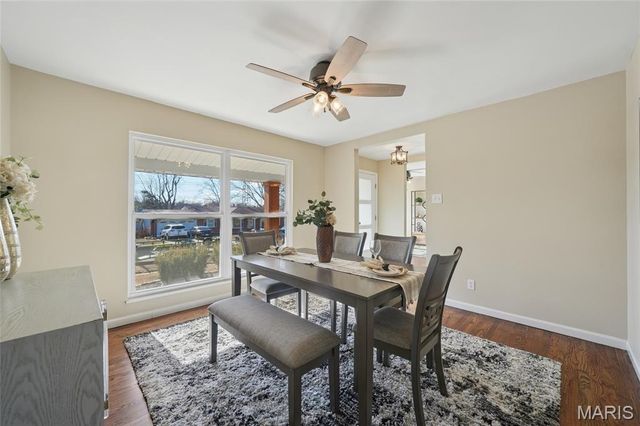 12381 Merrick Drive, St Louis, MO 63146