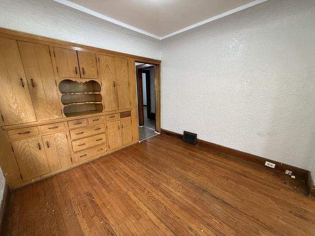 3357 N 20th STREET, Milwaukee, WI 53206