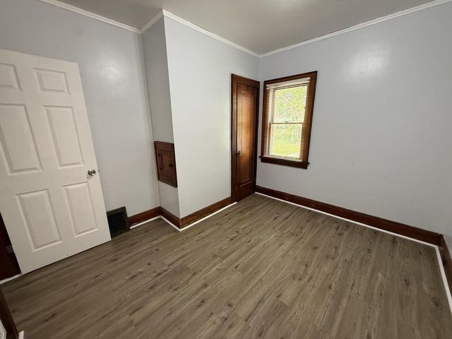 3357 N 20th STREET, Milwaukee, WI 53206