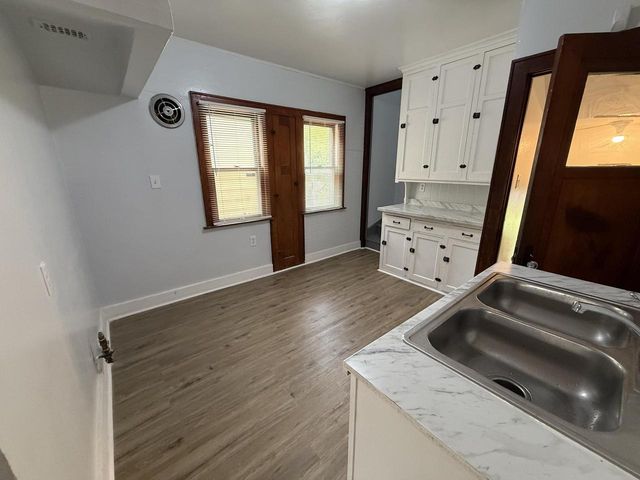 3357 N 20th STREET, Milwaukee, WI 53206