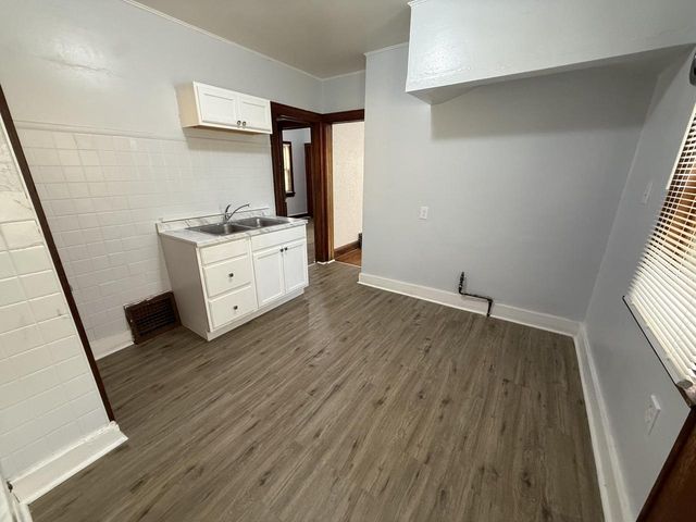 3357 N 20th STREET, Milwaukee, WI 53206