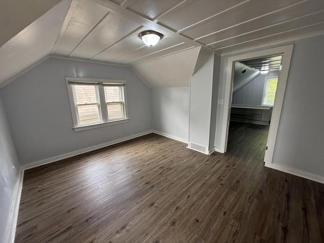 3357 N 20th STREET, Milwaukee, WI 53206