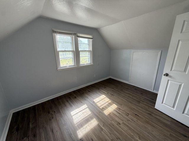 3357 N 20th STREET, Milwaukee, WI 53206