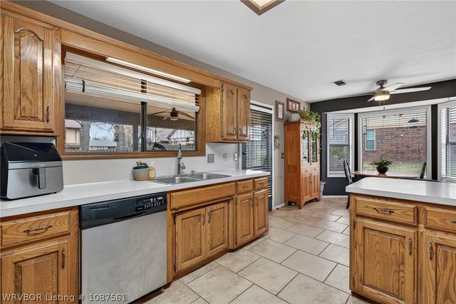 2505 Royal Scots, Fort Smith, AR 72908