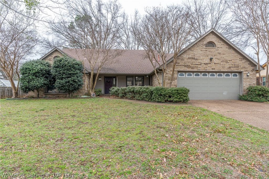 2505 Royal Scots, Fort Smith, AR 72908