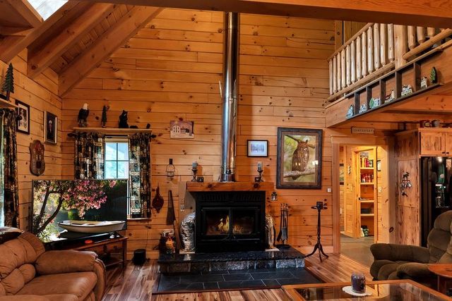 482 East Dover Road, Wardsboro, VT 05355