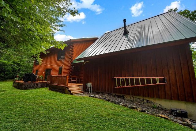 482 East Dover Road, Wardsboro, VT 05355