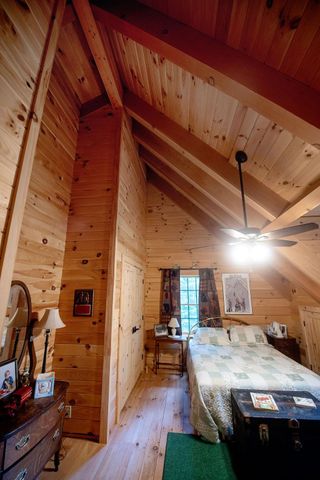 482 East Dover Road, Wardsboro, VT 05355