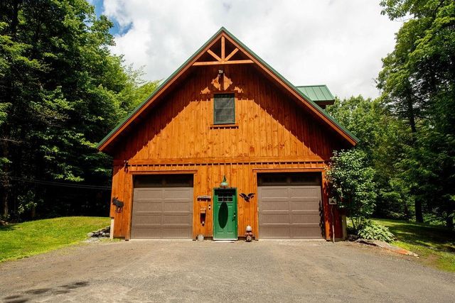 482 East Dover Road, Wardsboro, VT 05355