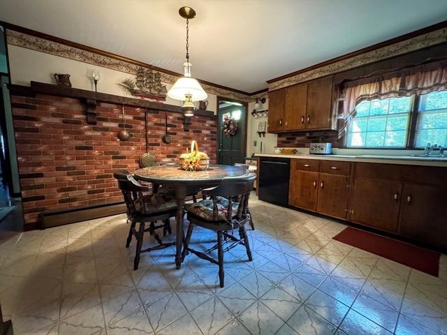 120 Middle Rd, Haverhill, MA 01830