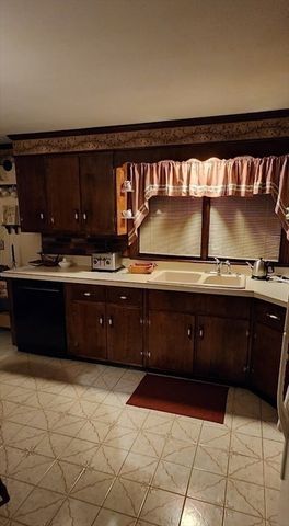 120 Middle Rd, Haverhill, MA 01830