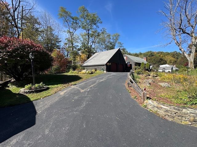 120 Middle Rd, Haverhill, MA 01830