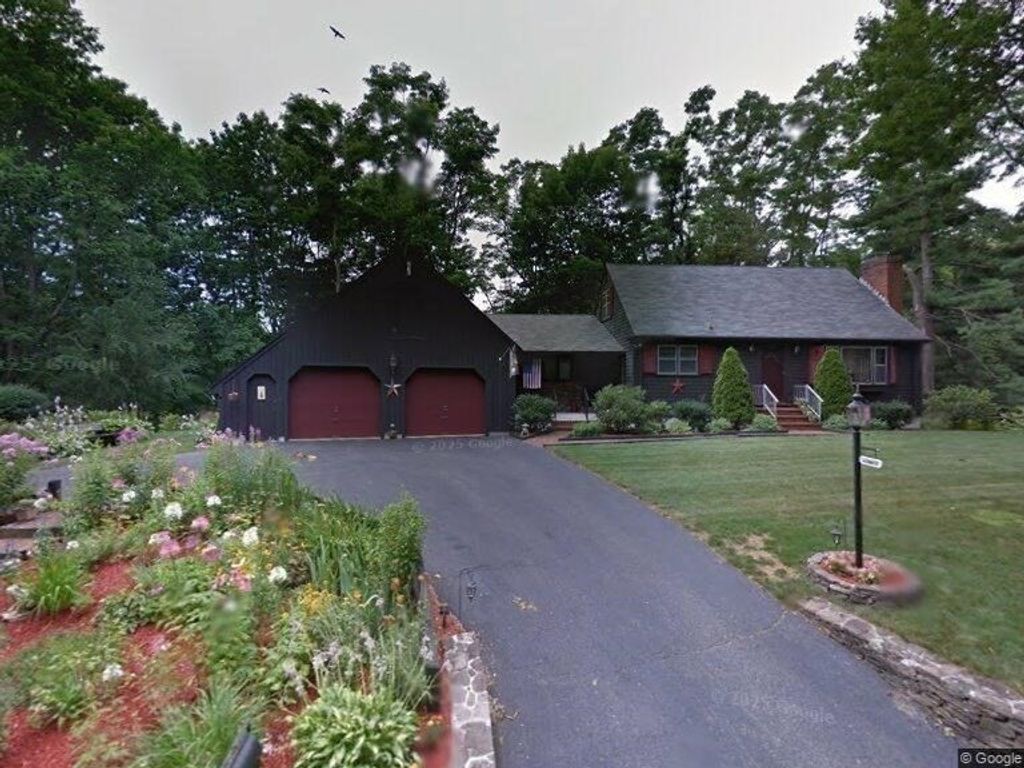 120 Middle Rd, Haverhill, MA 01830