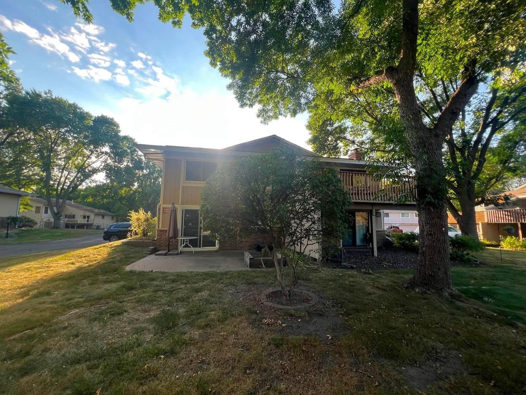 6623 Ives Lane N, Maple Grove, MN 55369 — photo 2