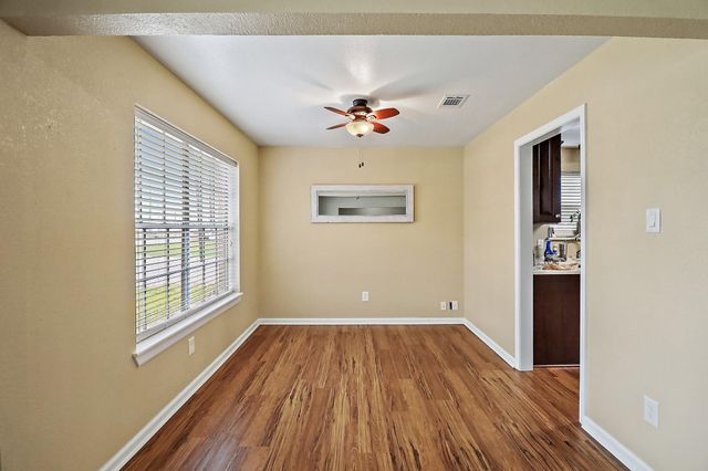 203 S Fm-565 S, Baytown, TX 77523