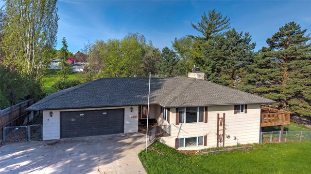 2207 Garland Drive, Missoula, MT 59803
