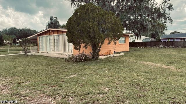 716 Leeland Heights BLVD W, Lehigh Acres, FL 33936