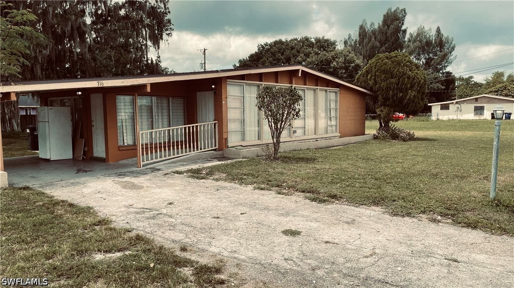 716 Leeland Heights BLVD W, Lehigh Acres, FL 33936