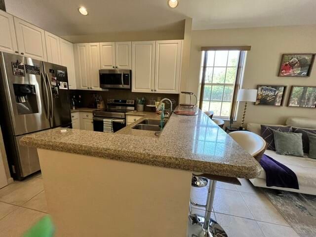 1828 NW 79TH Way NW, Pembroke Pines, FL 33024