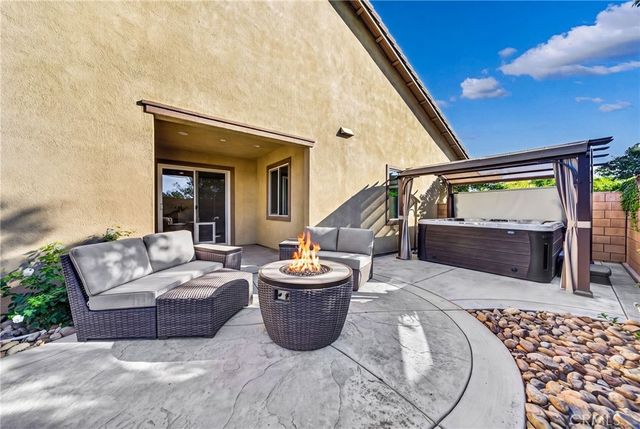28344 Fox Ridge, Menifee, CA 92585