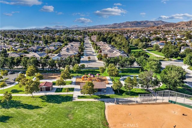 28344 Fox Ridge, Menifee, CA 92585