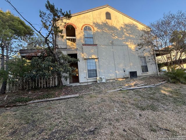 6100 Woodlake Pkwy Apt 503, San Antonio, TX 78244