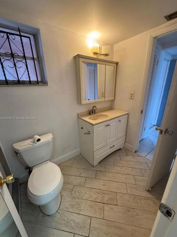 18555 NE 14th Ave 615A, Miami, FL 33179
