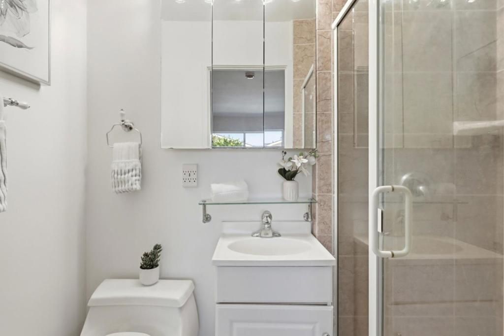 Image 32 of property listing at 1099 Miller Avenue, San Jose, CA 95129