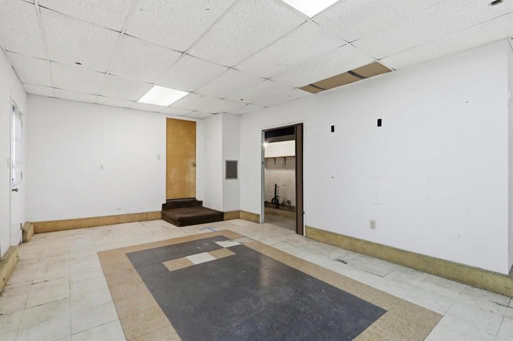 Image 35 of property listing at 1099 Miller Avenue, San Jose, CA 95129