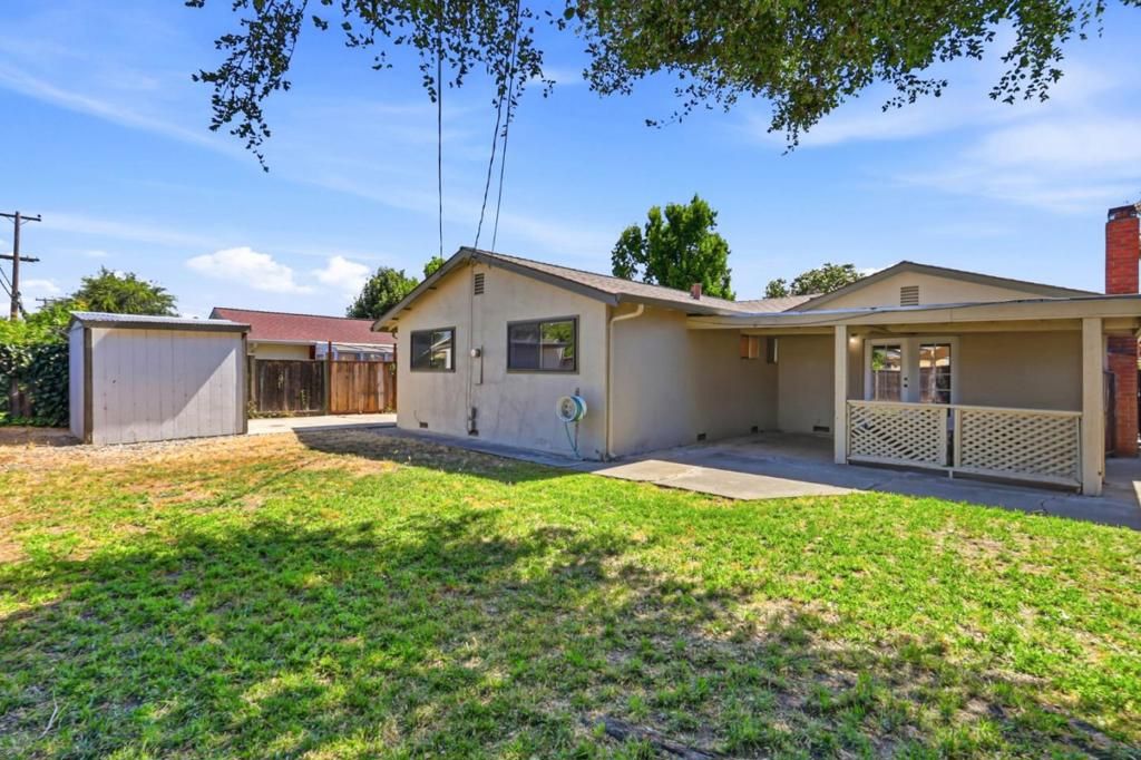 Image 39 of property listing at 1099 Miller Avenue, San Jose, CA 95129