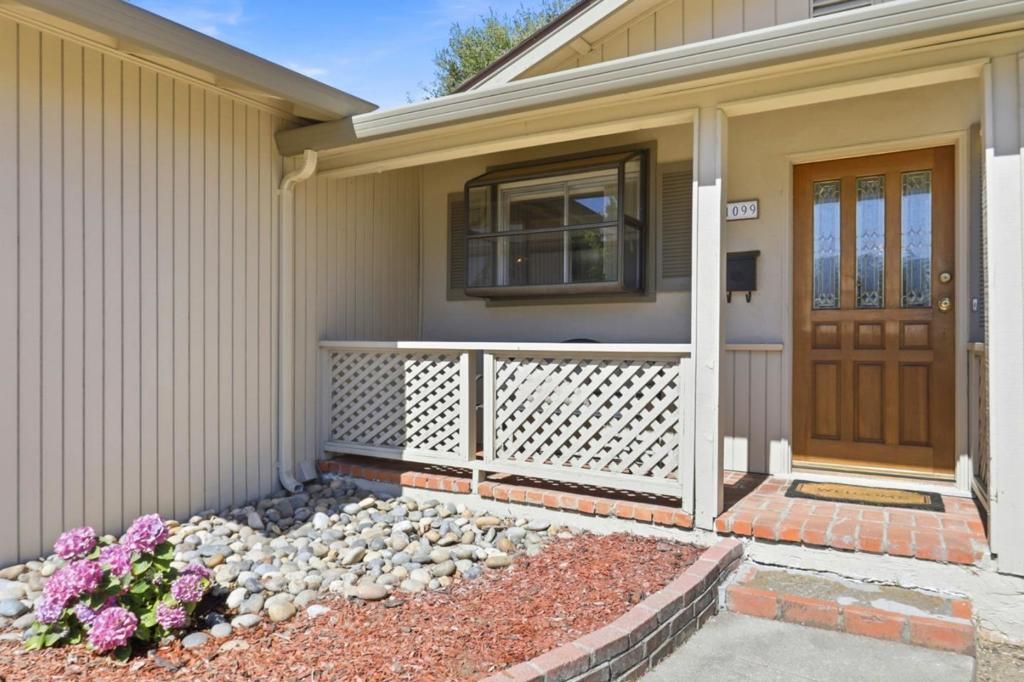 Image 5 of property listing at 1099 Miller Avenue, San Jose, CA 95129
