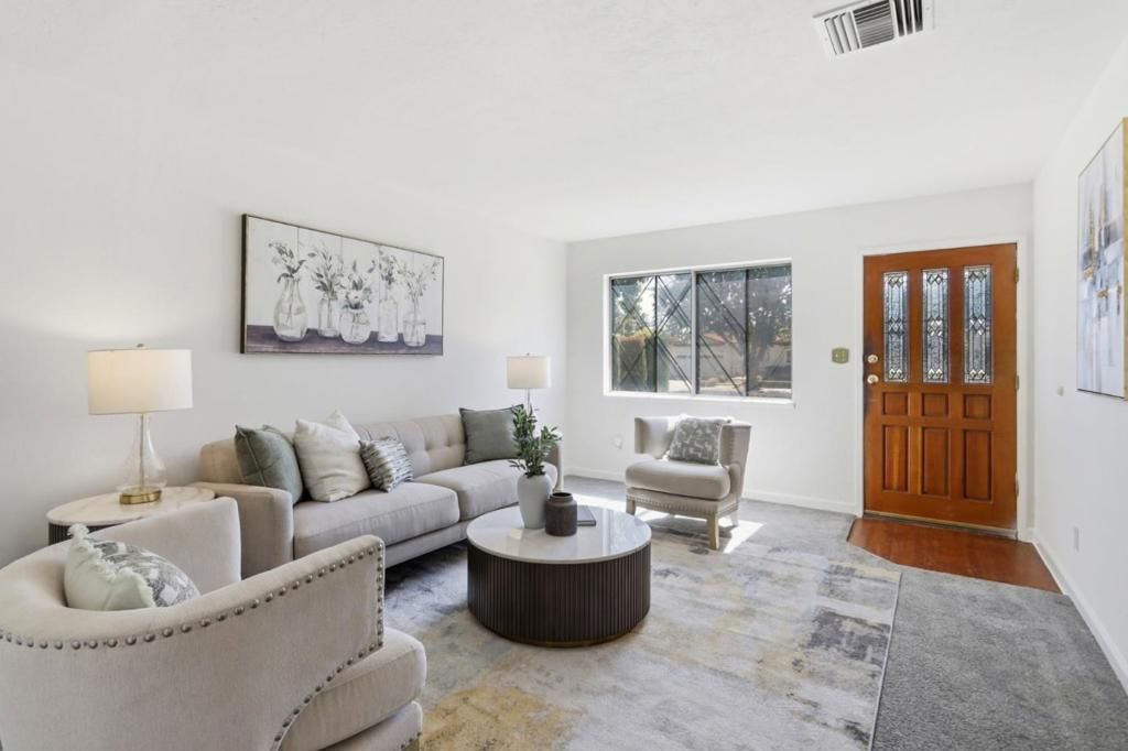 Image 7 of property listing at 1099 Miller Avenue, San Jose, CA 95129