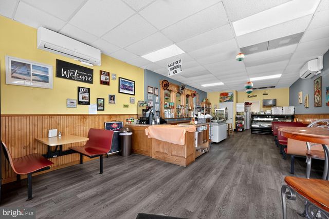 189-191 BROADWAY, Westville, NJ 08093