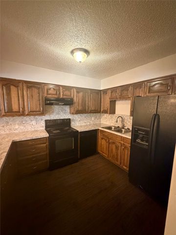 106 Westpark Drive N, Mckinney, TX 75071