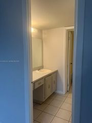 484 NW 165th St Road A-311, Miami, FL 33169