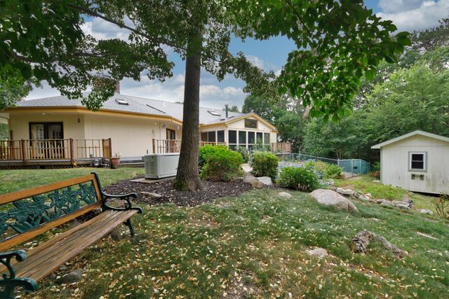 106 Ambleside Drive, Falmouth, MA 02540